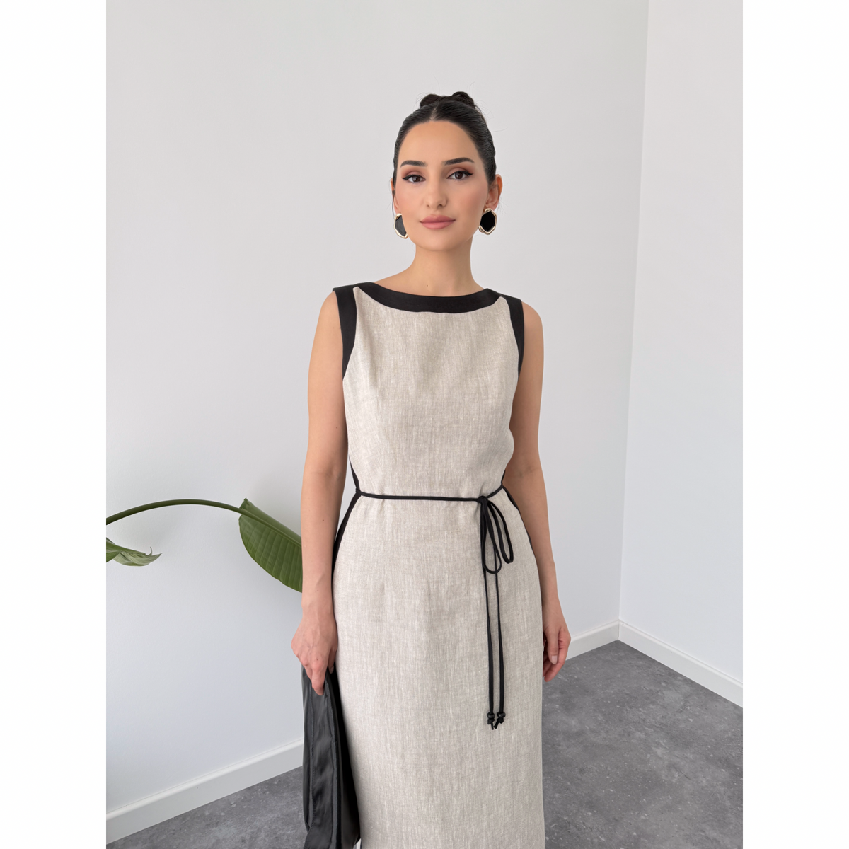 CONTRAST BAND DETAILED 100% LINEN DRESS