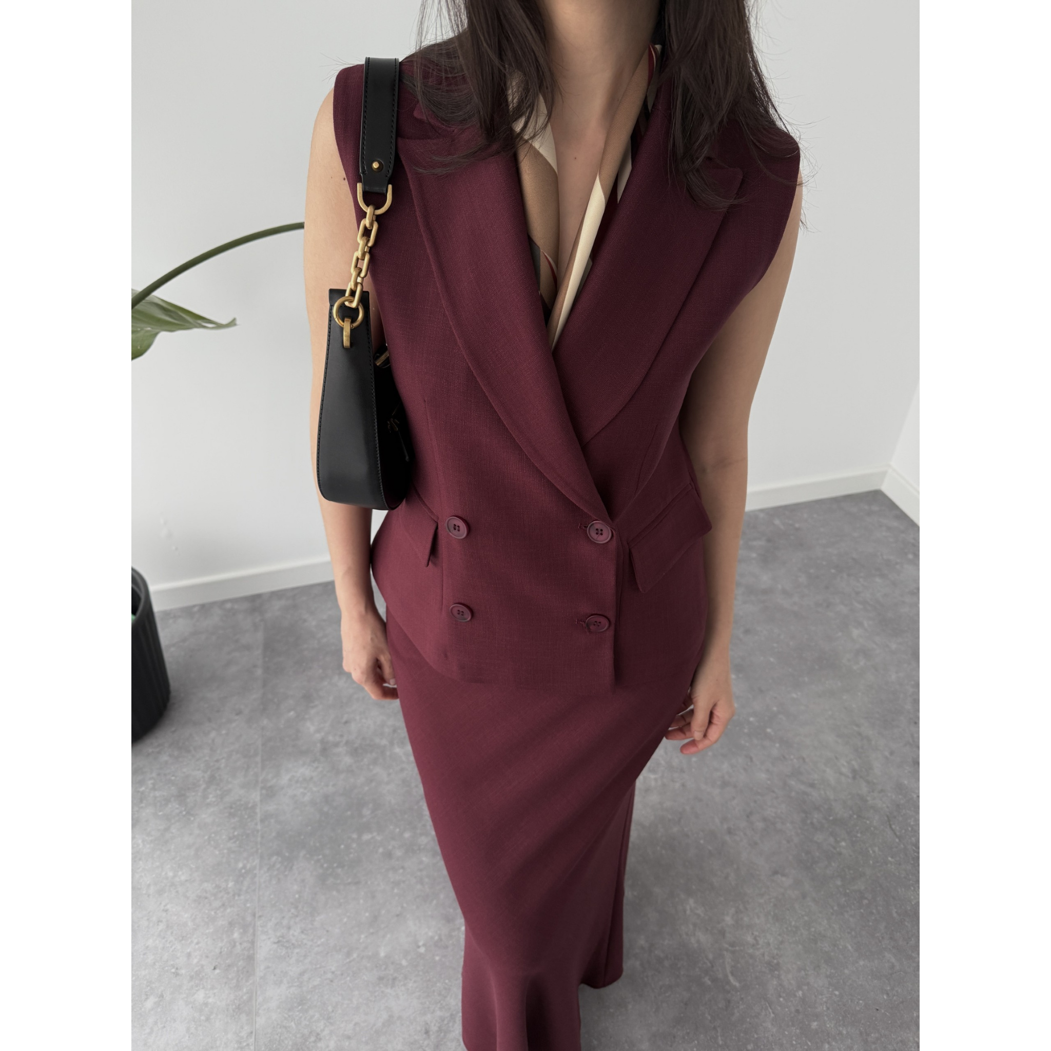 CARMEN DOUBLE BUTTONED VEST BURGUNDY