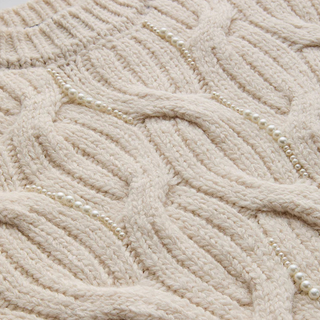 REGULAR KNITTED COAT WITH PEARL EMBELLISHMENTS, ECRU.