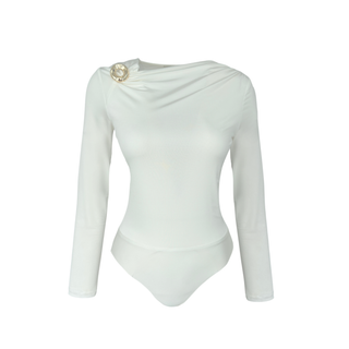 DRAPELİ BROŞ DETAY BODYSUIT EKRU