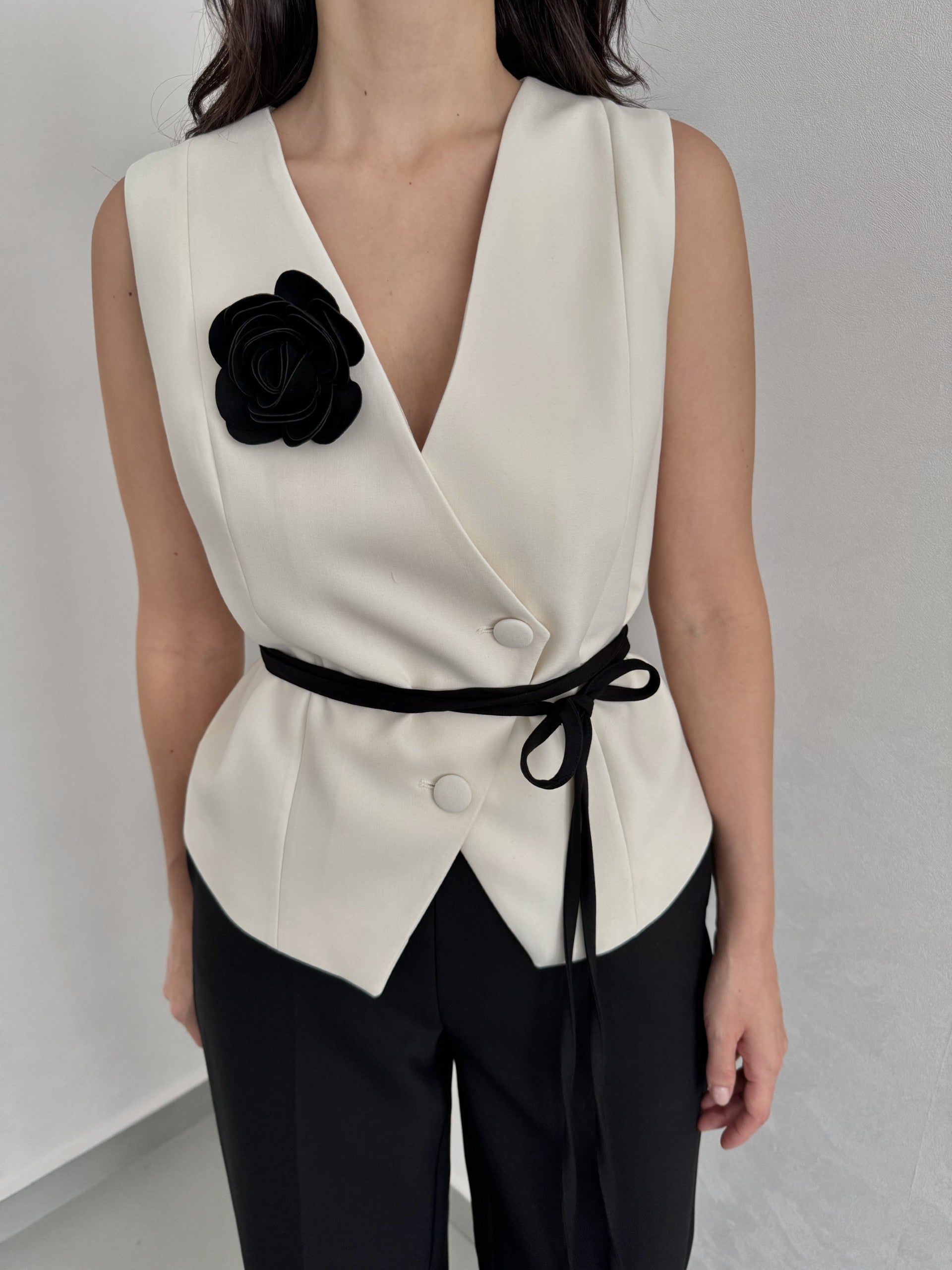 SYDNEY WITH VEST SET